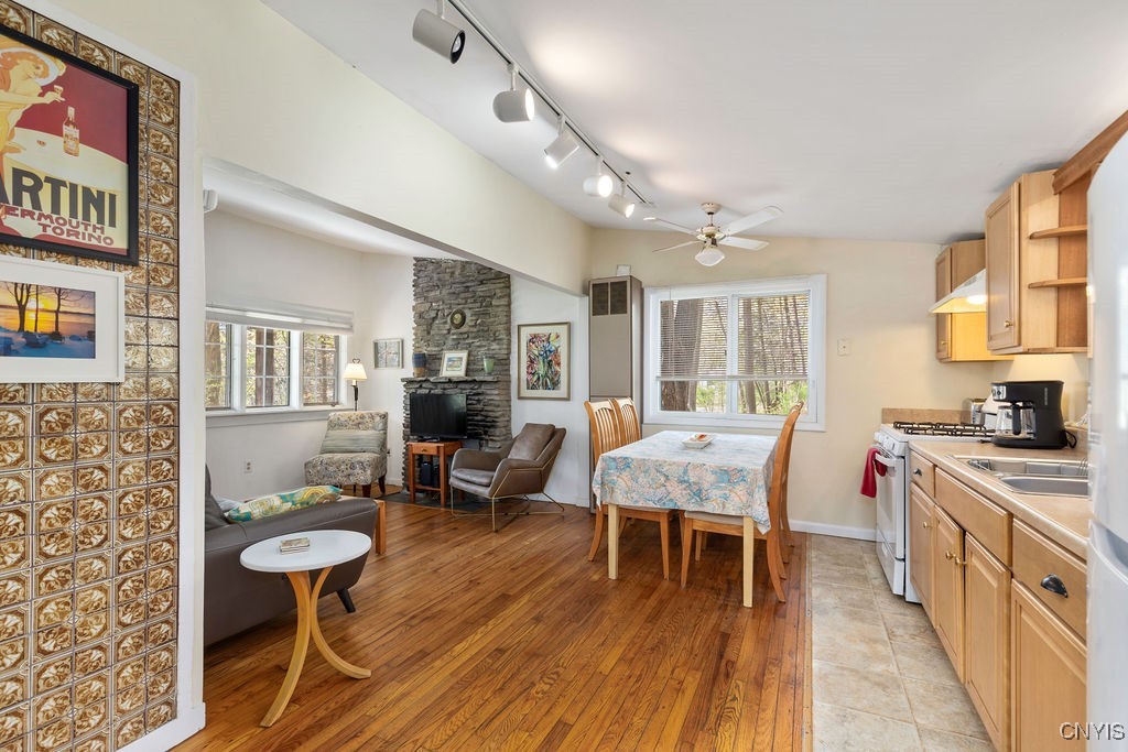 3435 East Lake Road Skaneateles, NY 13152 - Photo 10 of 50