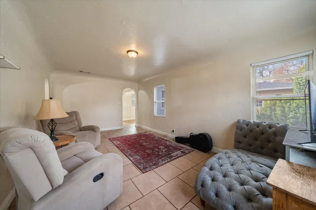 $399,800 | 409 Smile Place, Redding, CA 96001