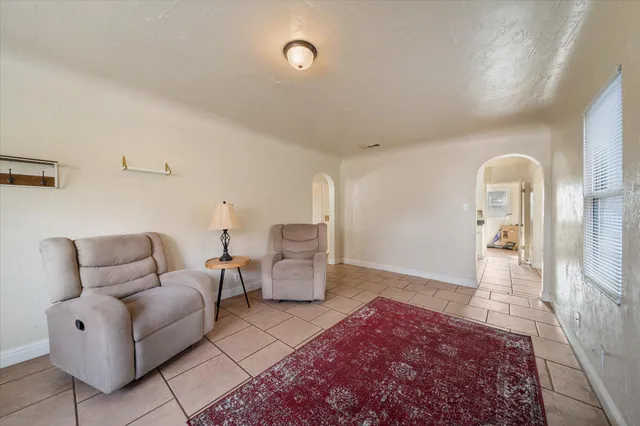 $399,800 | 409 Smile Place, Redding, CA 96001