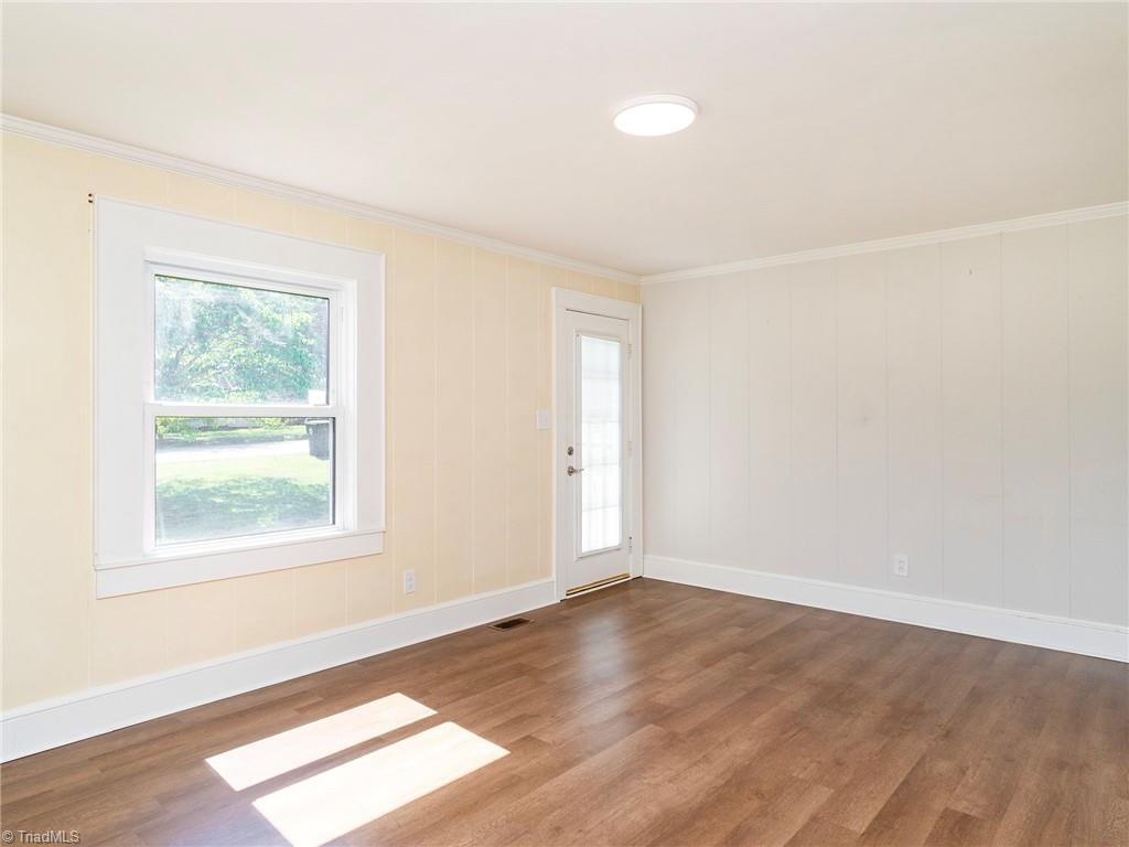 415 North First Street Mebane, NC 27302 - Photo 8 of 38