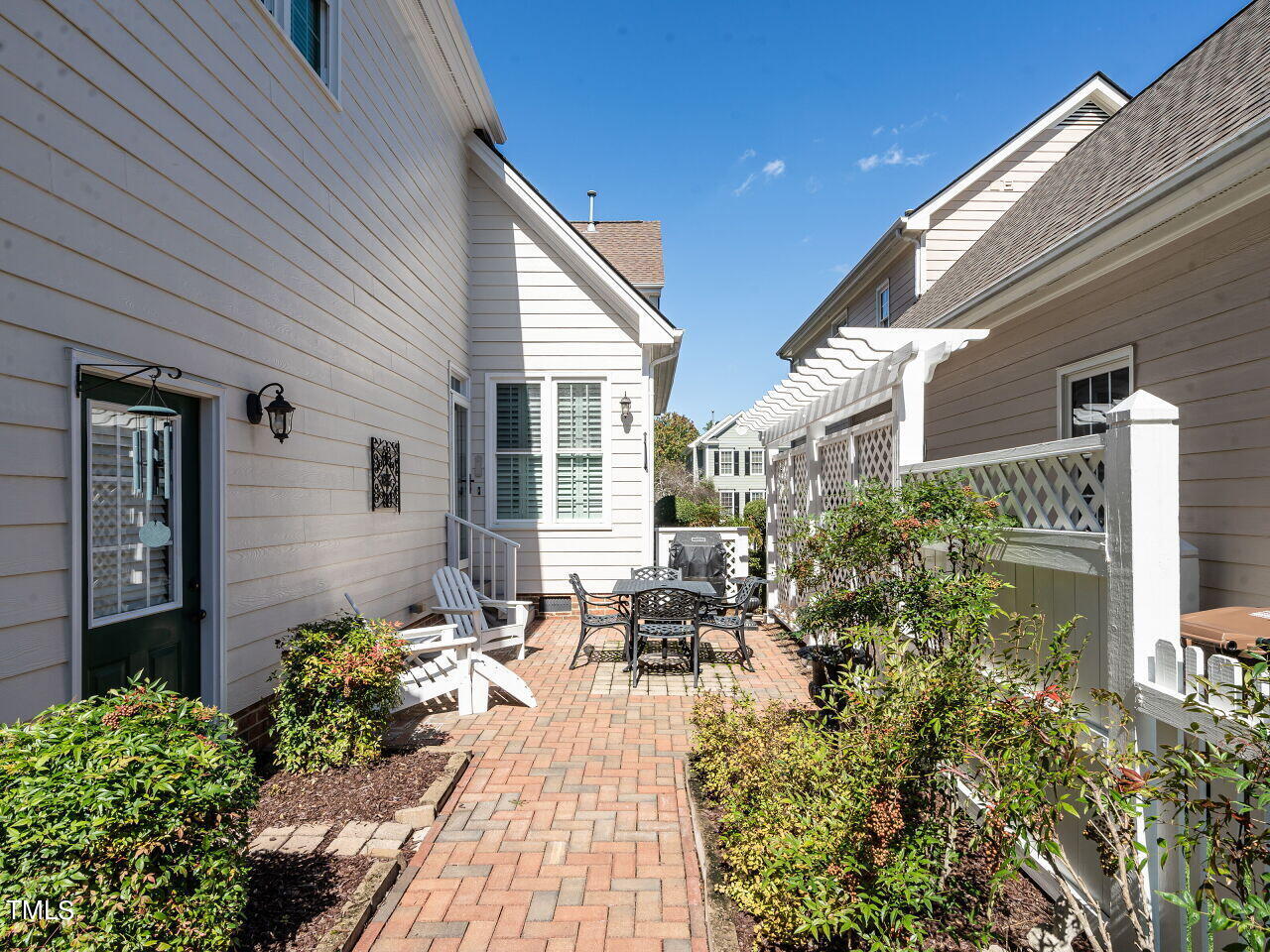 113 Kingsport Road Holly Springs, NC 27540 - Photo 29 of 31 Gorgeous patio for dining outside or just relaxing!