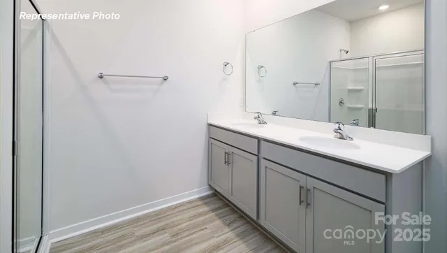 $325,000 | 152 East Meadowview Drive, Statesville, NC 28625