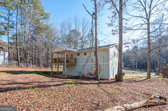 a backyard of a house