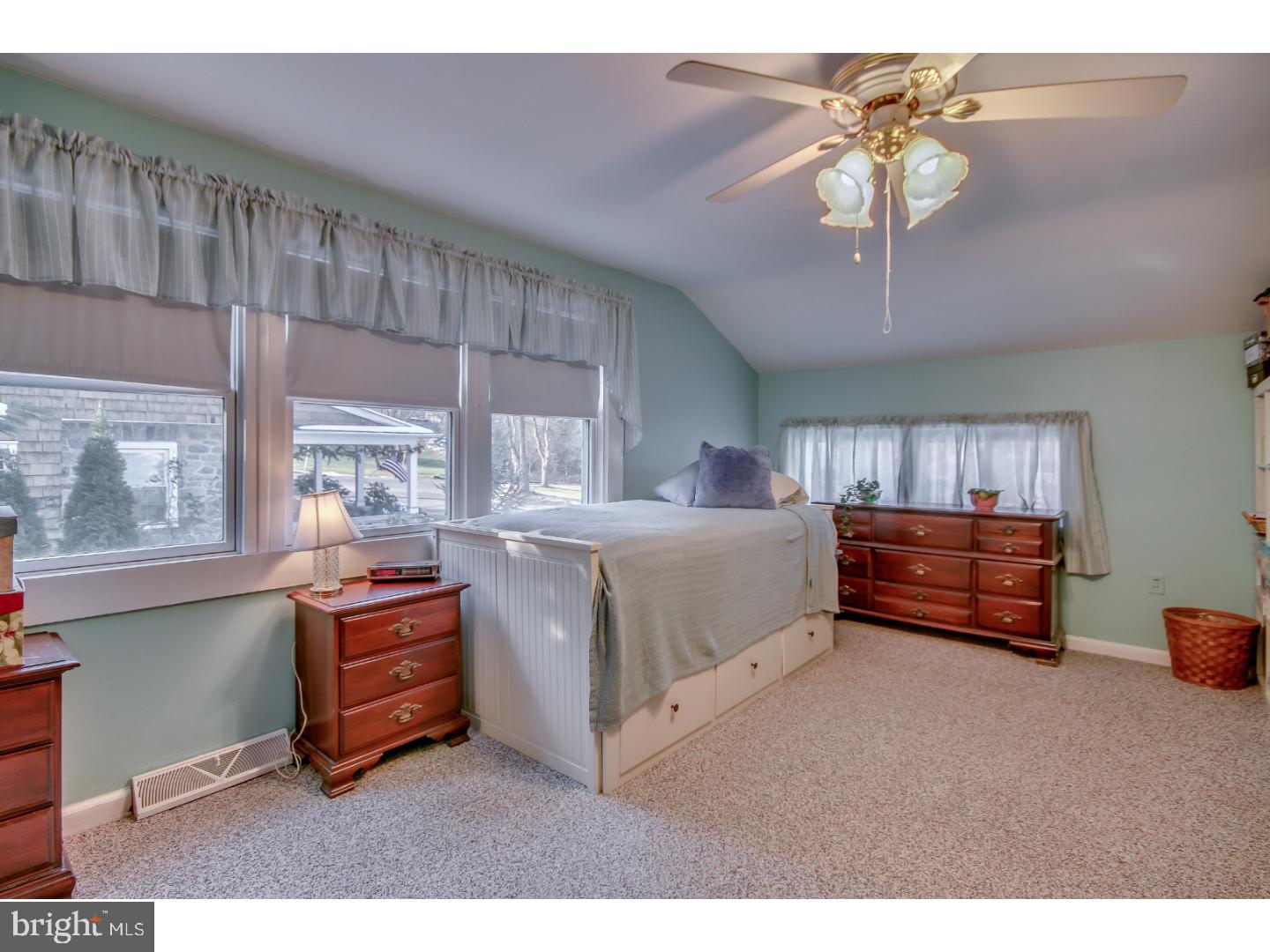 130 Cascade Road Springfield, PA 19064 - Photo 19 of 24 Bedroom 2