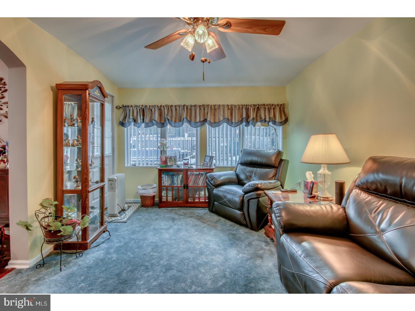 130 Cascade Road Springfield, PA 19064 - Photo 9 of 24 Family Room