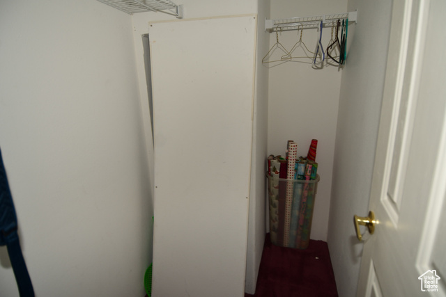 580 East 400 North Spring City, UT 84662 - Photo 16 of 40 View of walk in closet