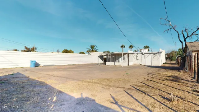 a house view with a outdoor space