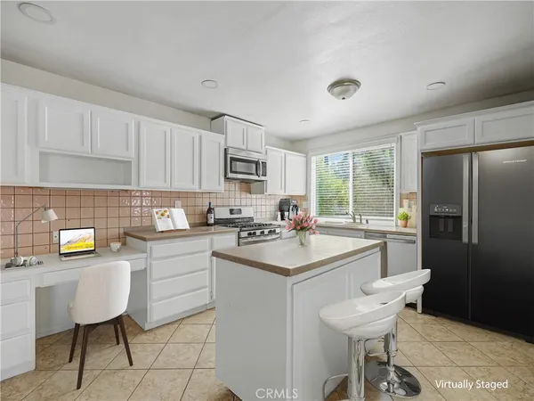 $4,500 | 6151 Neddy Avenue, Woodland Hills, CA 91367