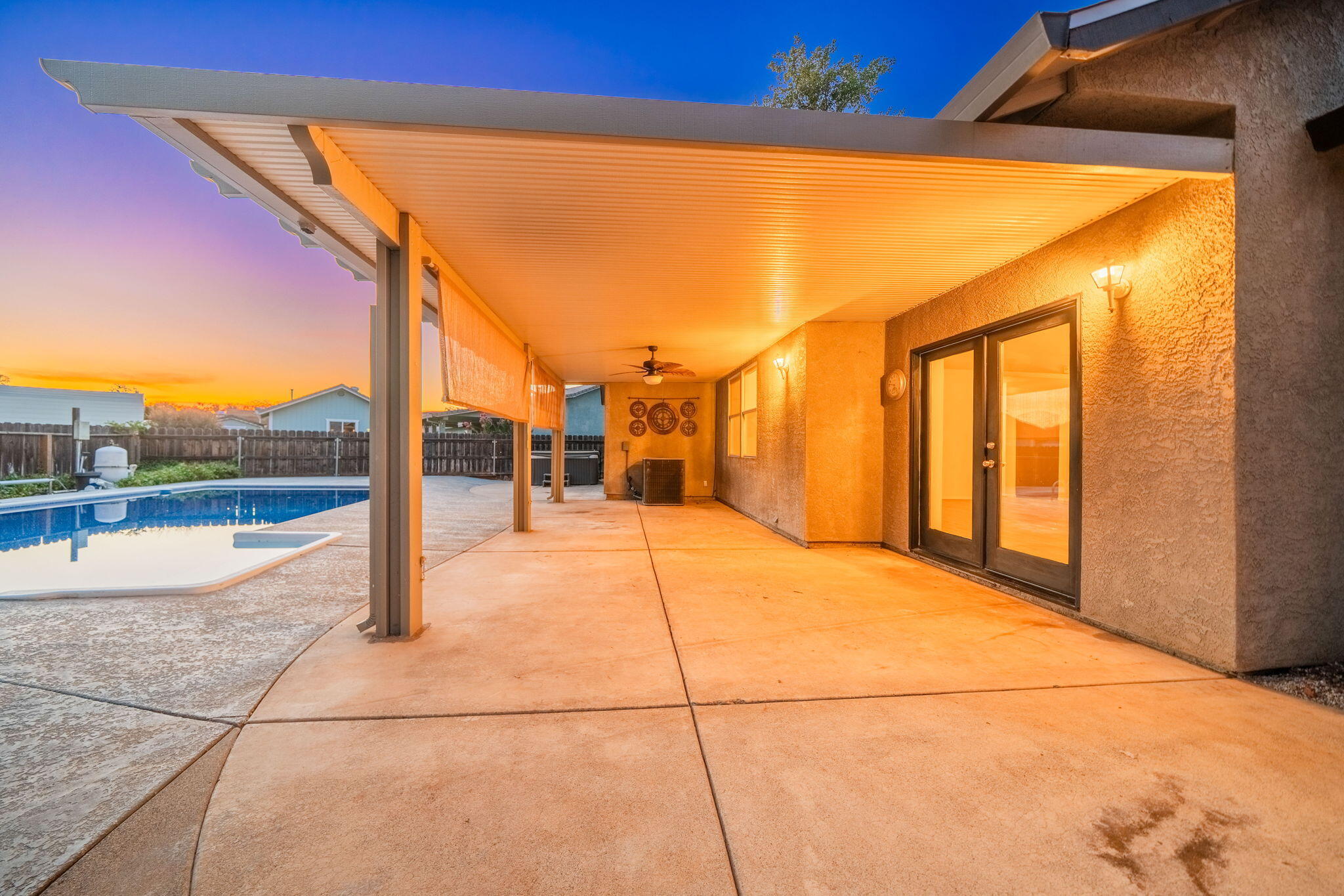 3306 Lawrence Road Redding, CA 96002 - Photo 19 of 21 Covered Patio