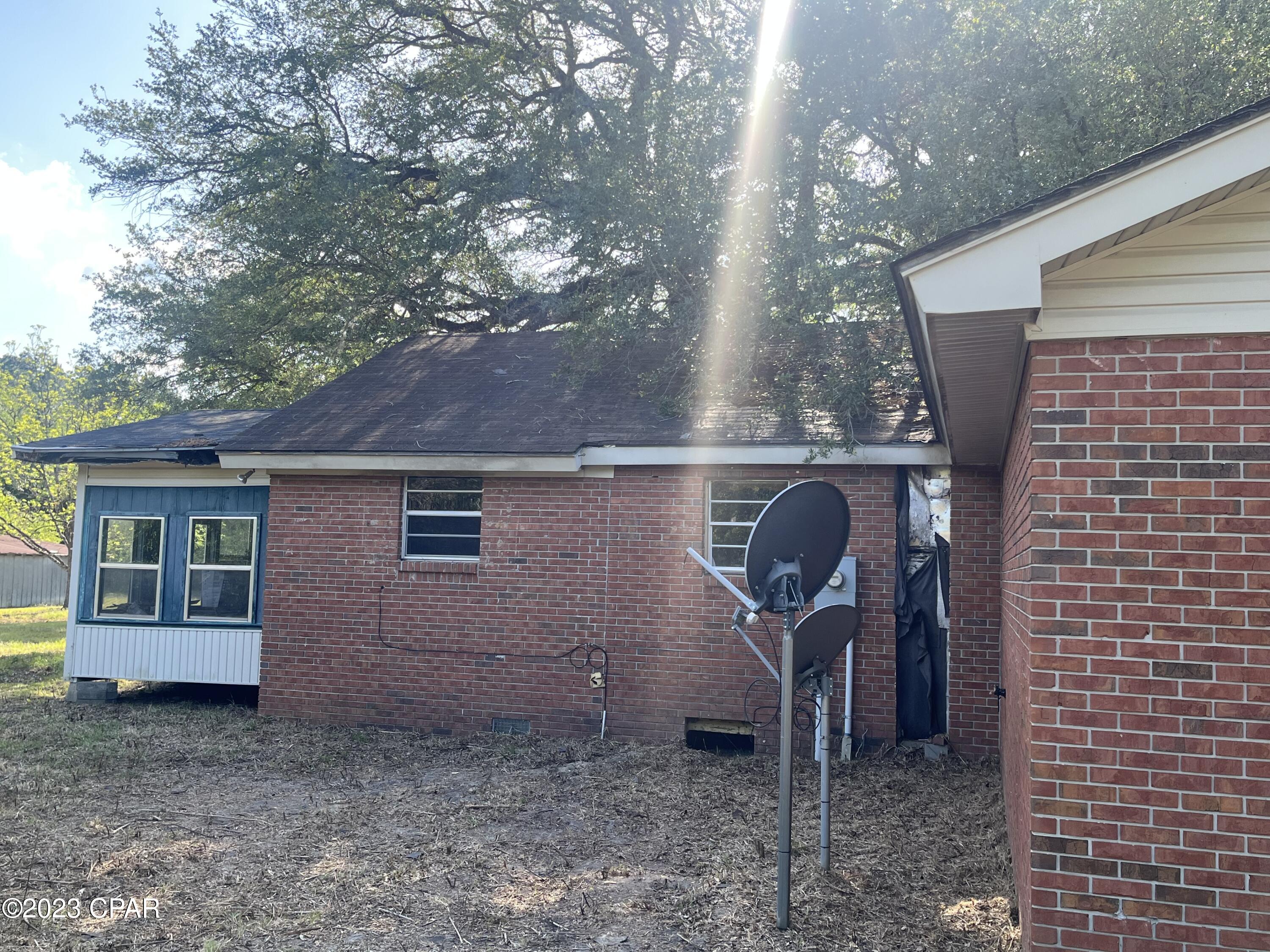 371 Reddick Mill Road Graceville, FL 32440 - Photo 4 of 24 Gallery Image 4