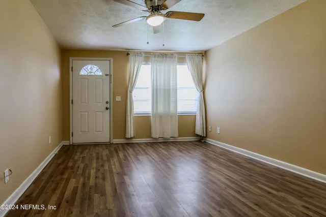 $198,000 | 258 Capella Road, Orange Park, FL 32073