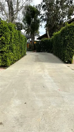 $4,300 | 7414 Delco Avenue, Canoga Park, CA 91306