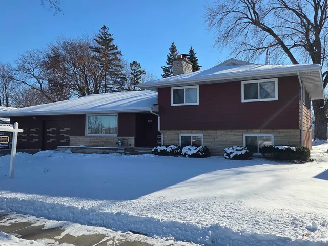 $289,900 | 1211 West Kimberly Avenue, Kimberly, WI 54136