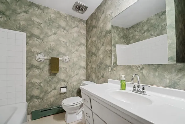 $289,900 | 1211 West Kimberly Avenue, Kimberly, WI 54136