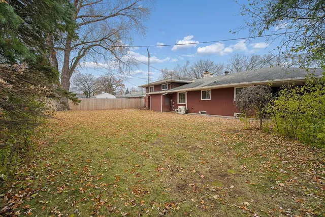 $289,900 | 1211 West Kimberly Avenue, Kimberly, WI 54136