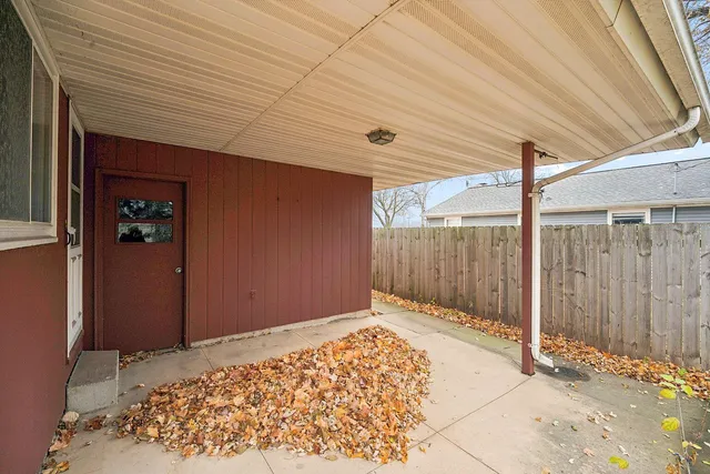 $289,900 | 1211 West Kimberly Avenue, Kimberly, WI 54136