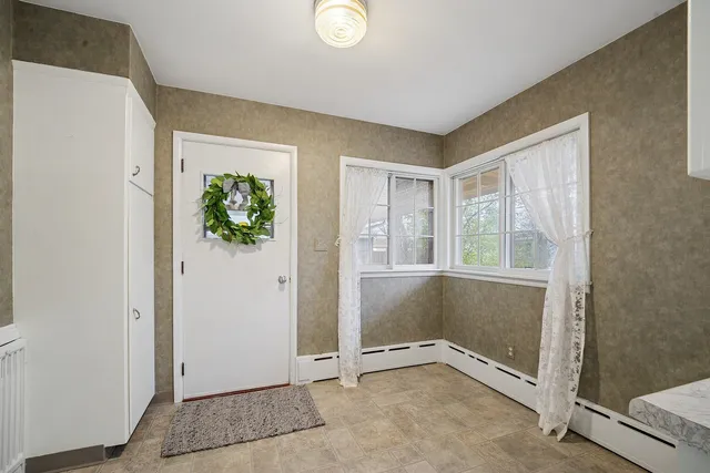 $289,900 | 1211 West Kimberly Avenue, Kimberly, WI 54136