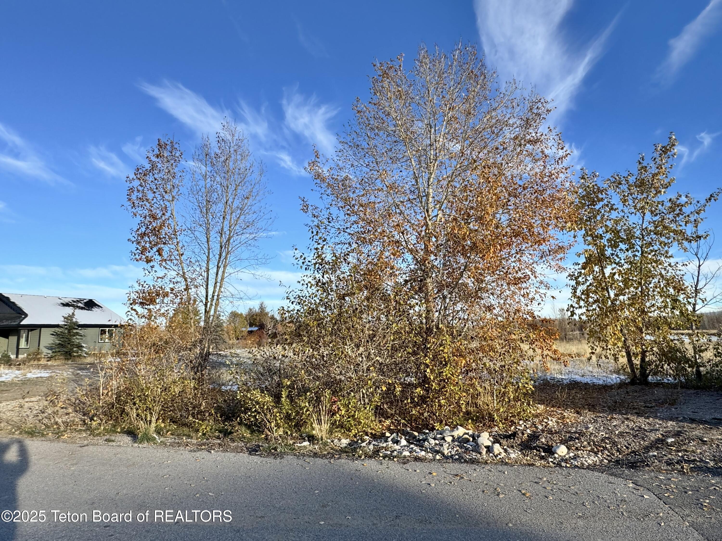 190 Lakewood Road Victor, ID 83455 - Photo 3 of 10 IMG_1735