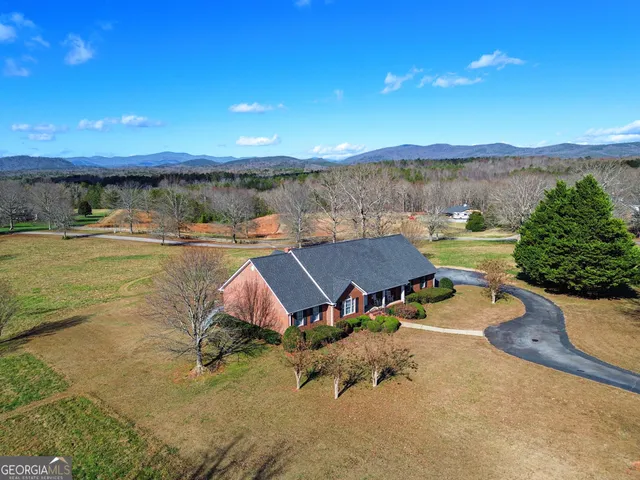 $680,000 | 1064 Annandale Drive, Clarkesville, GA 30523