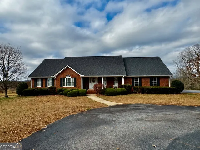 $680,000 | 1064 Annandale Drive, Clarkesville, GA 30523
