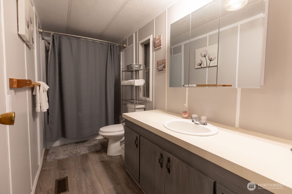 1393 Bogachiel Way Forks, WA 98331 - Photo 18 of 39