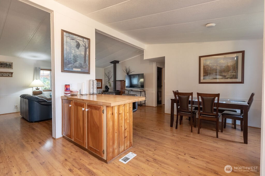 1393 Bogachiel Way Forks, WA 98331 - Photo 8 of 39