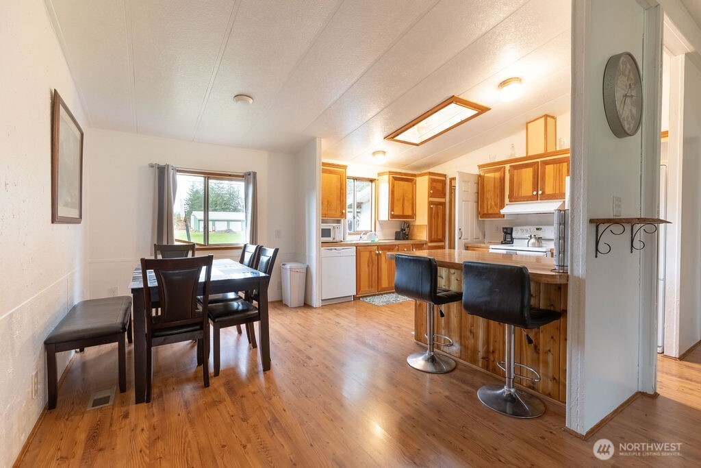 1393 Bogachiel Way Forks, WA 98331 - Photo 9 of 39