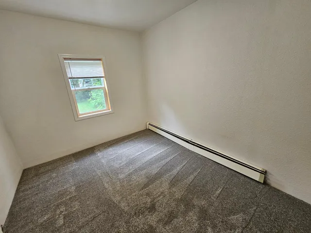 $79,900 | 111 Markley Avenue South, Thief River Falls, MN 56701