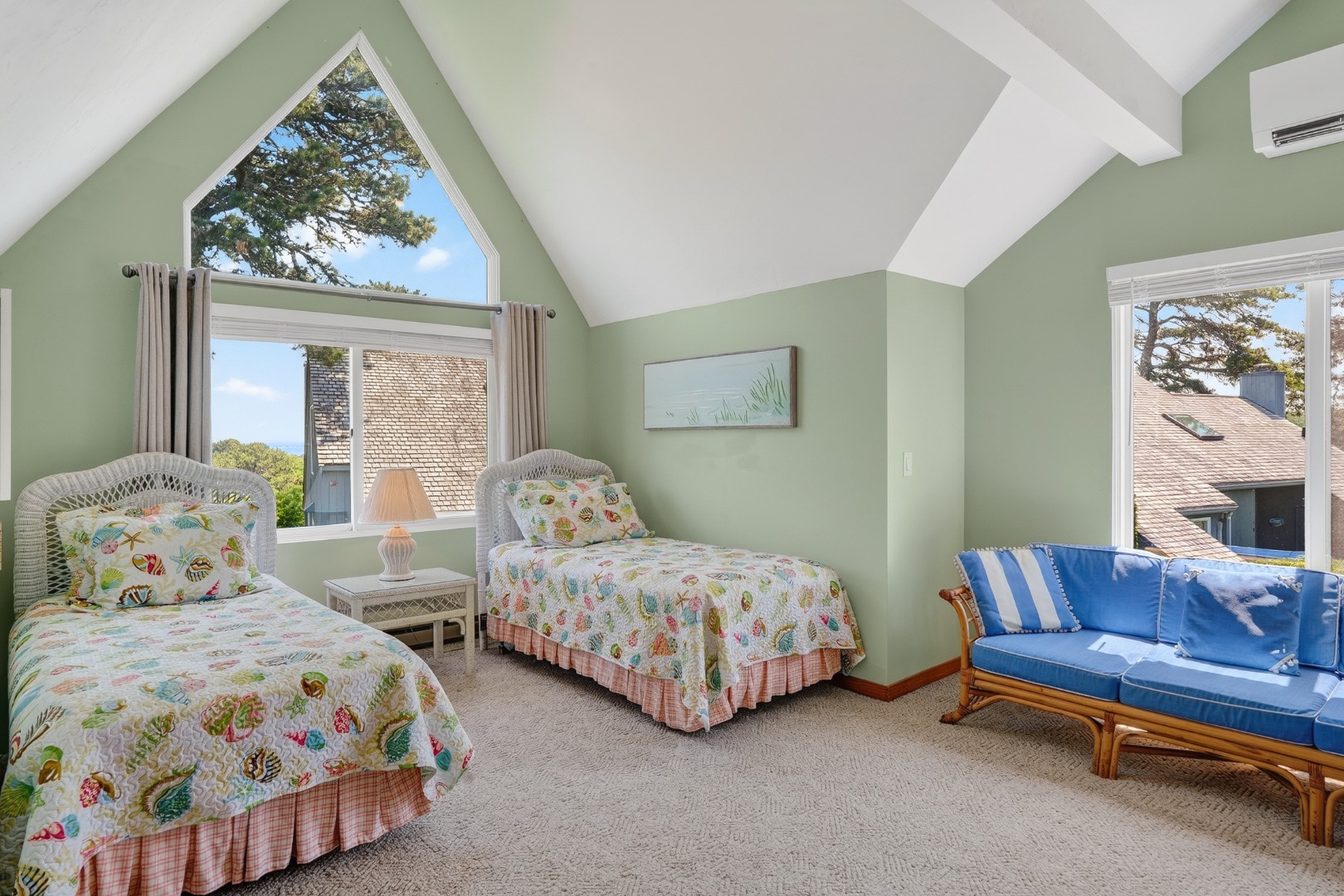 40 Hidden Cove Road, Unit 2 Oak Bluffs, MA 02557 - Photo 23 of 28 Primary Suite #1