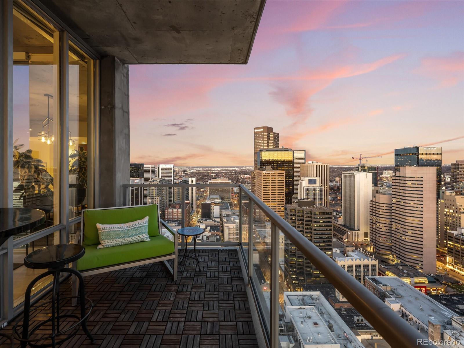 891 14th Street, Unit 4109 Denver, CO 80202 - Photo 26 of 50 a balcony with a city view