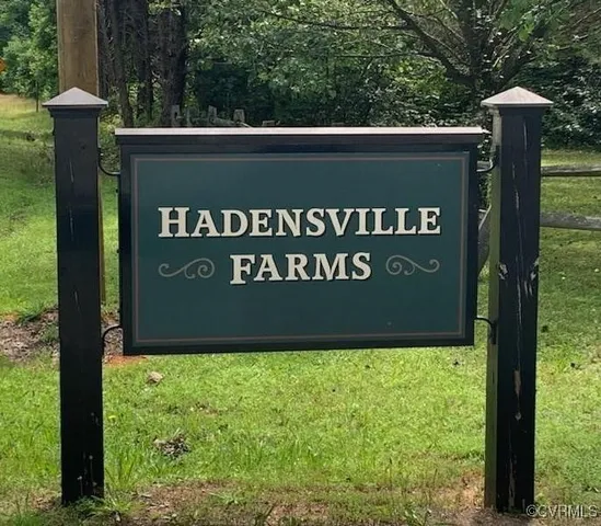 a sign that is on the side of a building