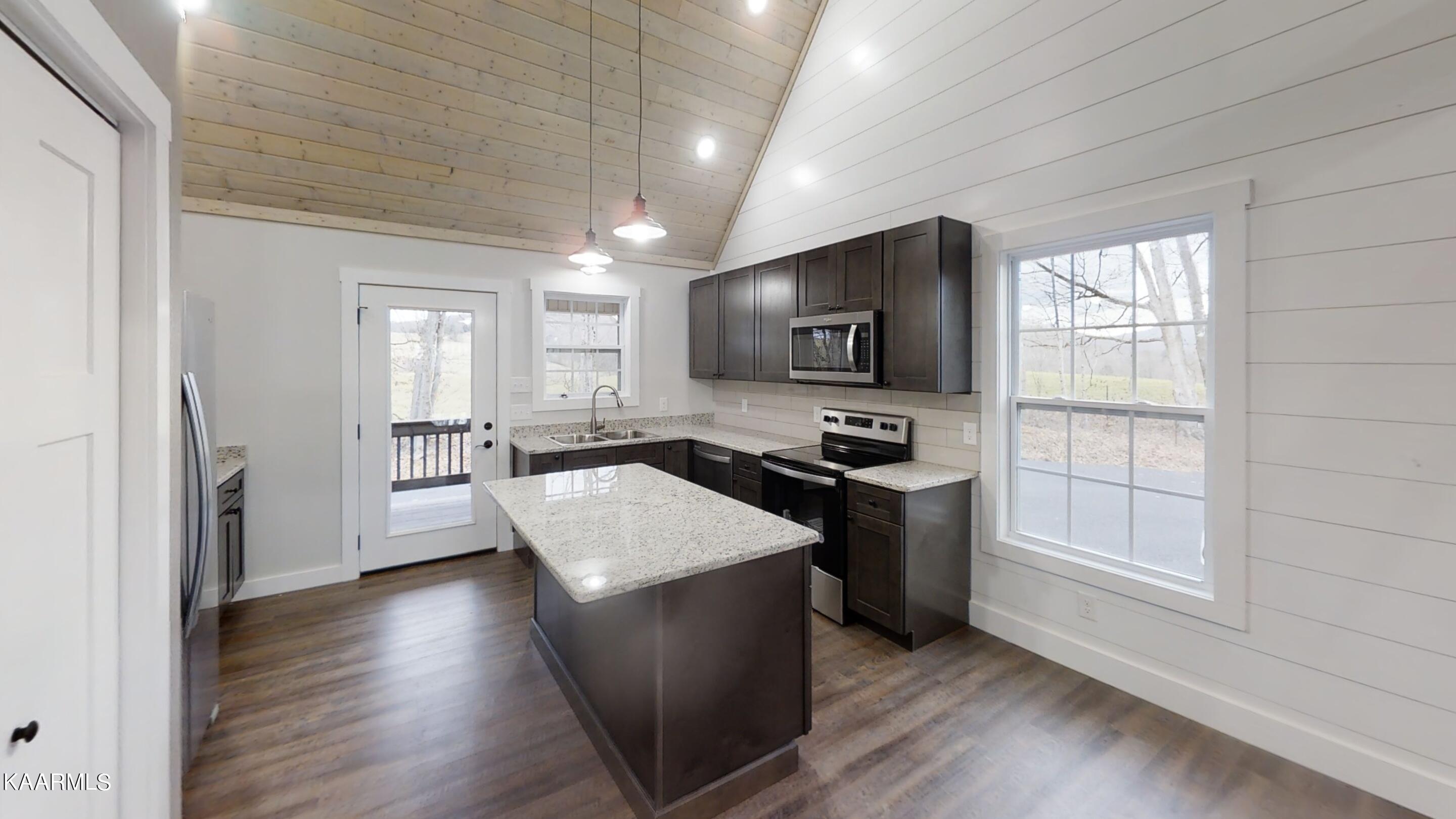 9091 Faix Road Byrdstown, TN 38549 - Photo 12 of 40 Faix-Rd-Kitchen