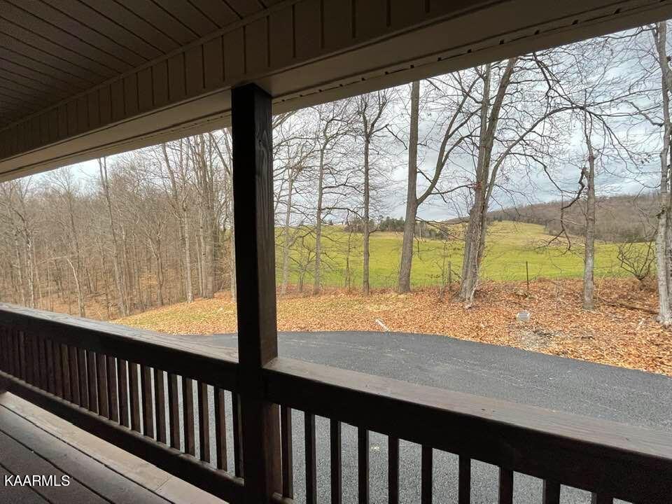9091 Faix Road Byrdstown, TN 38549 - Photo 4 of 40 269141441_4775449845883020_6460368646304