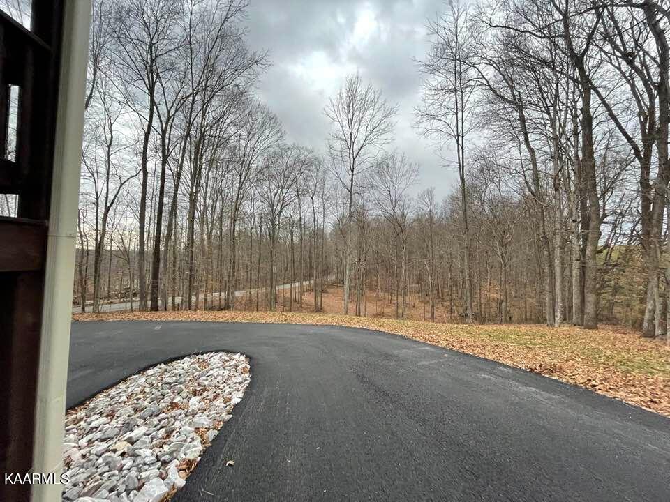 9091 Faix Road Byrdstown, TN 38549 - Photo 5 of 40 269021289_4775450205882984_3500801161004