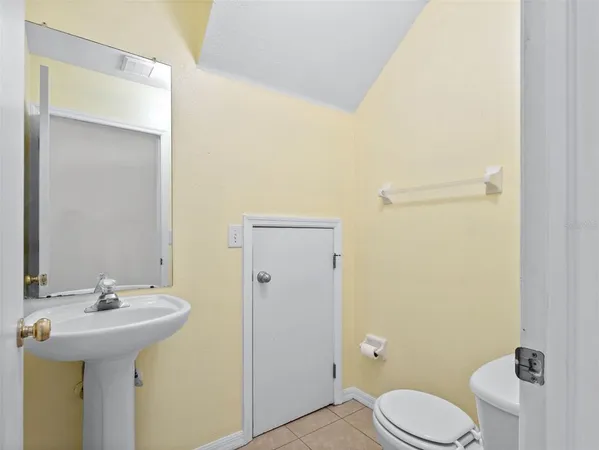 $220,000 | 2209 Fluorshire Drive, Brandon, FL 33511