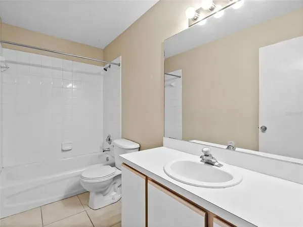 $220,000 | 2209 Fluorshire Drive, Brandon, FL 33511