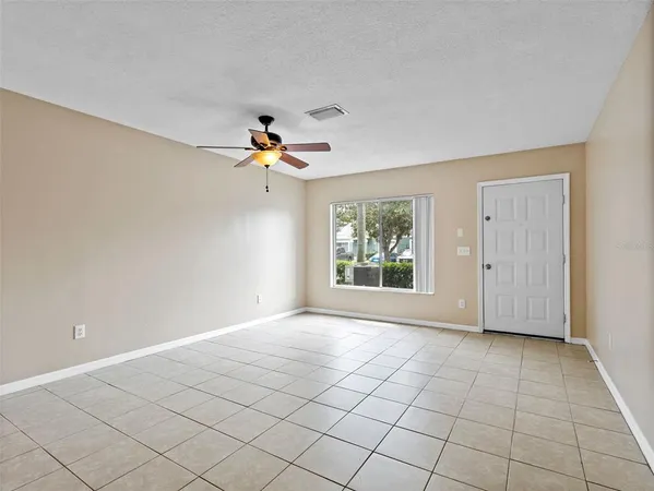 $220,000 | 2209 Fluorshire Drive, Brandon, FL 33511