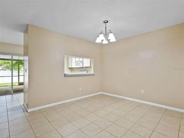 $220,000 | 2209 Fluorshire Drive, Brandon, FL 33511
