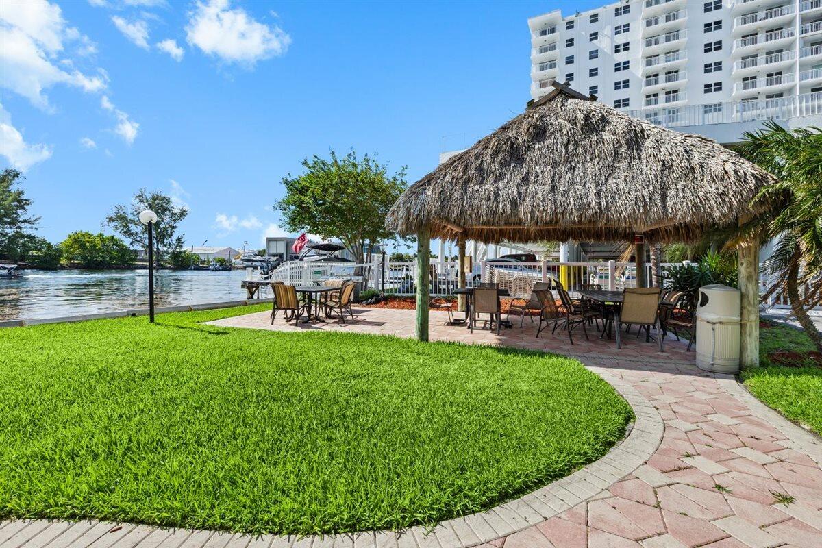 1401 North Riverside Drive, Unit 1104 Pompano Beach, FL 33062 - Photo 20 of 31 21-424A7484