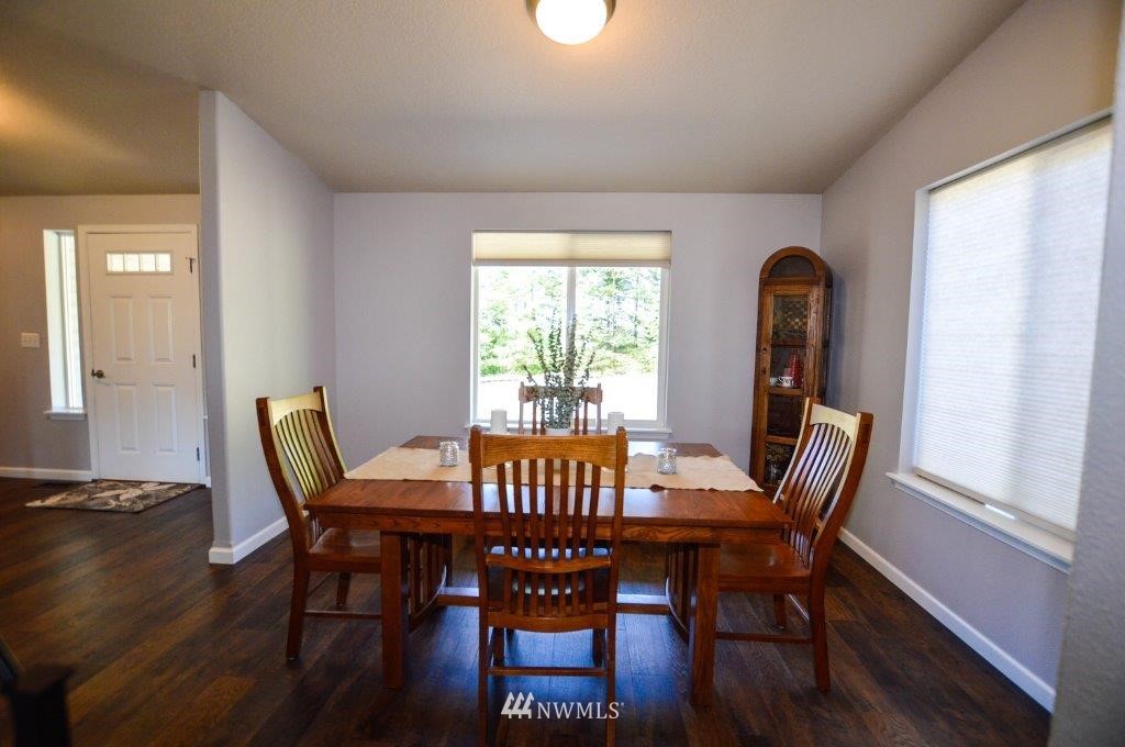 1350 Mountain View Road Kalama, WA 98625 - Photo 11 of 24 Gallery Image 11