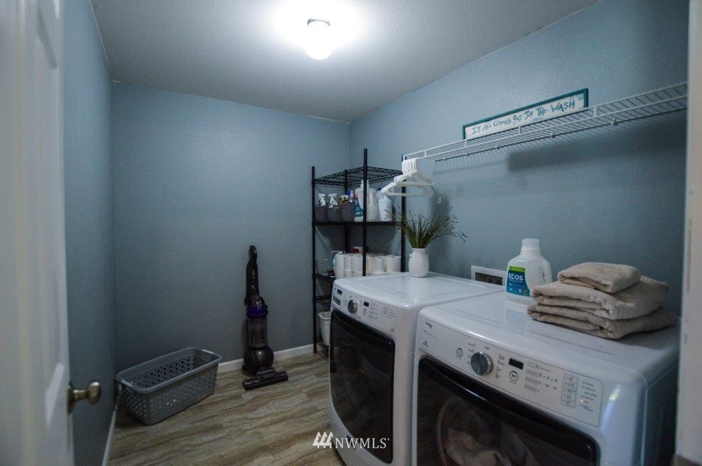 1350 Mountain View Road Kalama, WA 98625 - Photo 20 of 24 Gallery Image 20