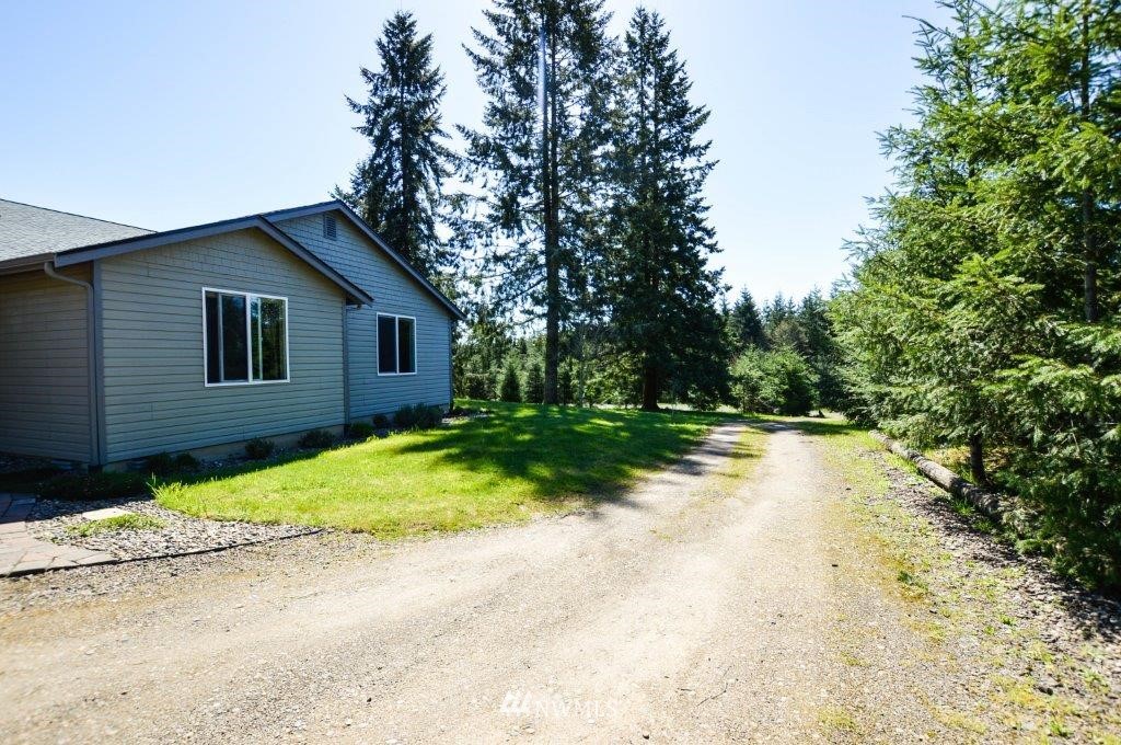 1350 Mountain View Road Kalama, WA 98625 - Photo 23 of 24 Gallery Image 23