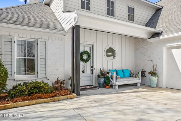 $898,499 | 102 Northshore Point, Madison, MS 39110