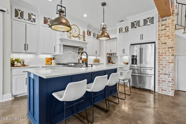 $898,499 | 102 Northshore Point, Madison, MS 39110