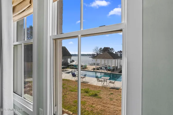 $898,499 | 102 Northshore Point, Madison, MS 39110