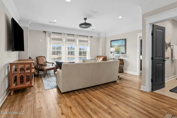 $898,499 | 102 Northshore Point, Madison, MS 39110