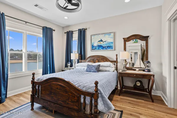 $898,499 | 102 Northshore Point, Madison, MS 39110