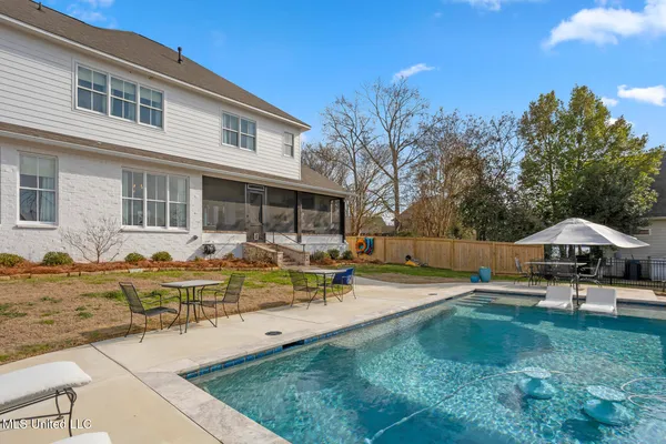 $898,499 | 102 Northshore Point, Madison, MS 39110