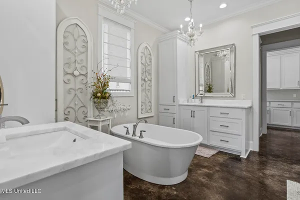 $898,499 | 102 Northshore Point, Madison, MS 39110