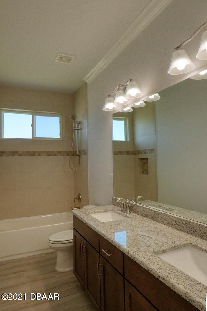 1320 Tullamore Boulevard Ormond Beach, FL 32174 - Photo 13 of 21 TOMOKA POOLBATH_6641 web